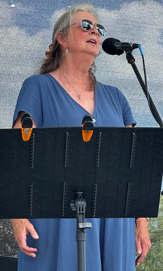 ANNUAL KIDS AND FAMILY SHOW: PEG AND DAN